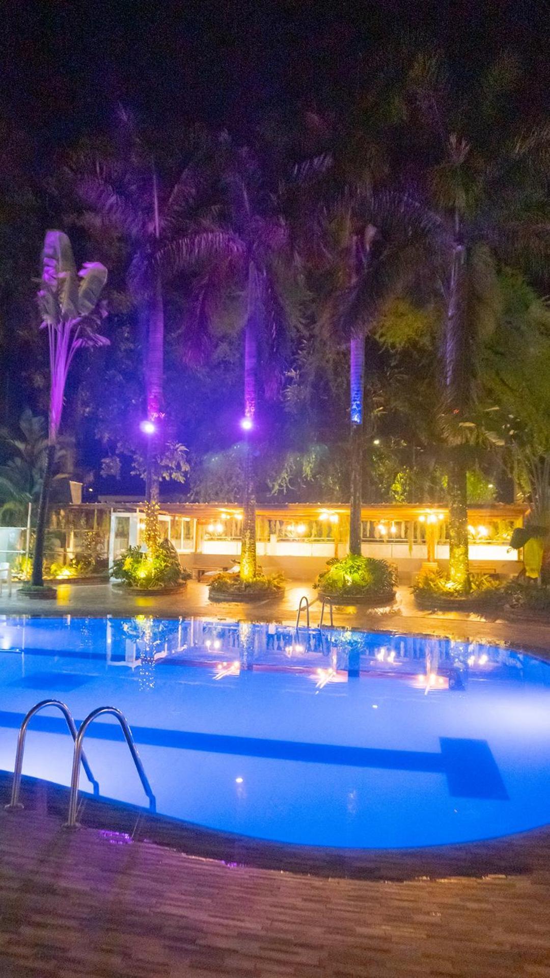 Hotel Wayra Club 아카시아 외부 사진